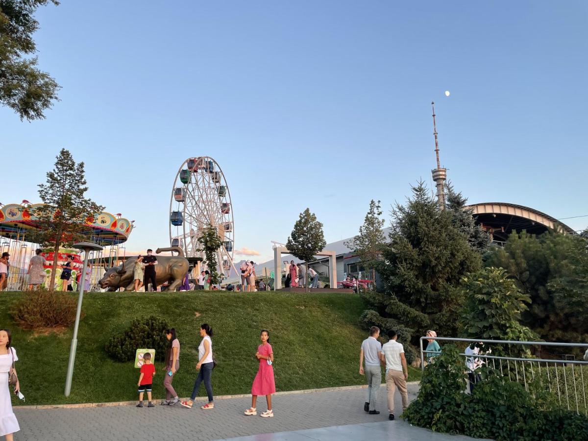 Апартаменты #2 Almaty Exterior foto