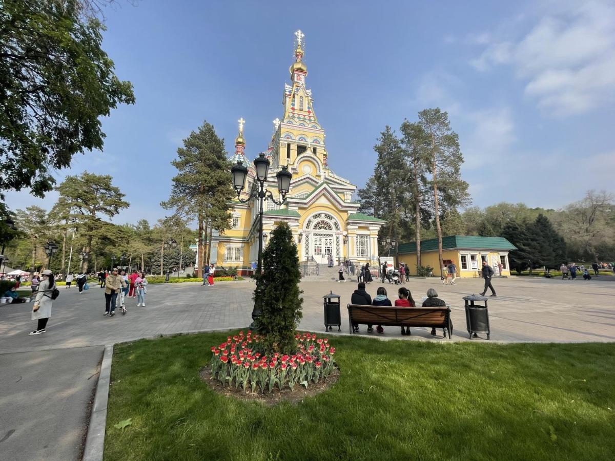 Апартаменты #2 Almaty Exterior foto