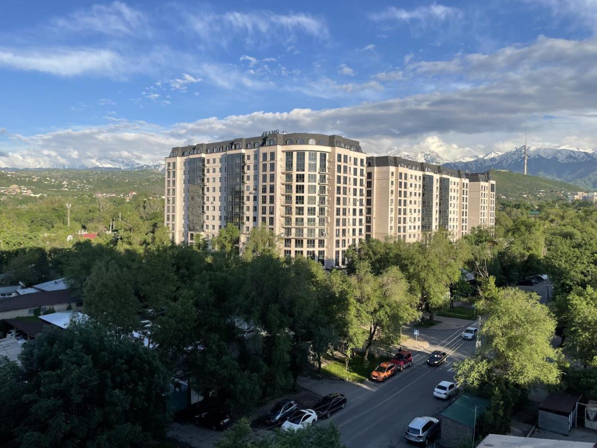 Апартаменты #2 Almaty Exterior foto
